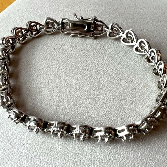 925 STERLING SILVER CZ CUBIC ZIRCONIA HEART SHAPE TENNIS BRACELET ROMANTIC LOVE